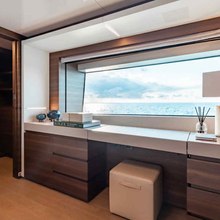 Eros Yacht 