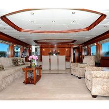 Luna Yacht 