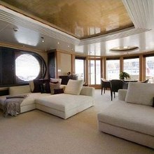 Mercury Yacht Skylounge - Day
