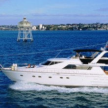 Mission Hills Yacht 