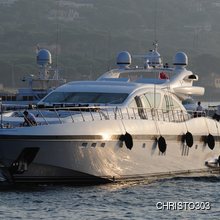 Celcascor Yacht Front View