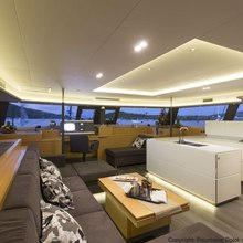 Nenne Yacht 