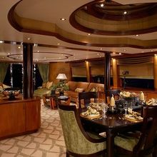 Marbri Yacht Dining