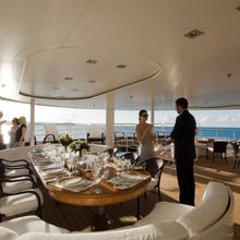 Elegant 007 Yacht Deck - Dining