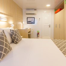 Solaris Yacht 