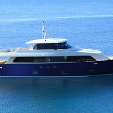 Infinity II Yacht 