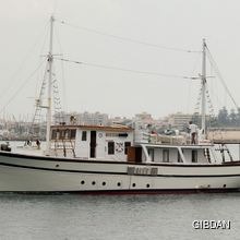 Tilikum Yacht 