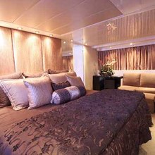 Illusions Yacht 