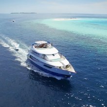 Honors Legacy Yacht 