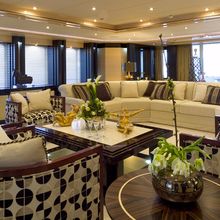 Oui Oui Yacht Main Saloon