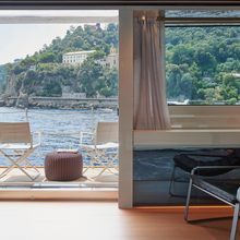 Y4H Yacht 