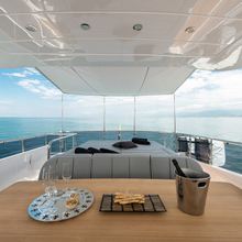 Bivac Yacht 