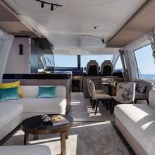 Solstice Yacht 
