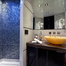 Seven S Yacht Shower Room
