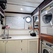 Silent World Yacht 