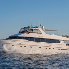 Two Seas Yacht 