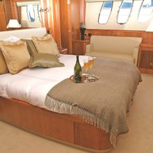 New Beginnings of London Yacht 
