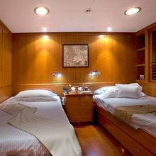 Heritage Of London Yacht Twin Stateroom - Overview