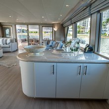Atlantic Yacht 