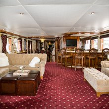 Aurora Yacht 