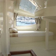 Cosmos Luna Yacht 
