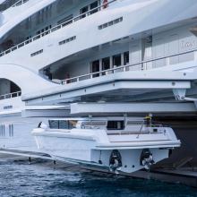 Meridian A Yacht 