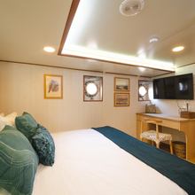 Southern Cross Yacht 