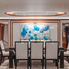 La Lady Yacht 