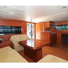 Luna Yacht 