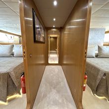Cheetah Moon Yacht 