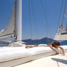Goleta I Yacht Sunpads - Lifestyle
