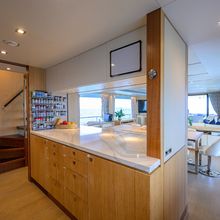 Aqua Life Yacht 
