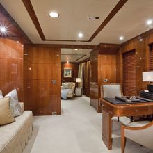 Coco Yacht Master Office