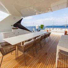 Darling Yacht 