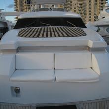 Azure Yacht 