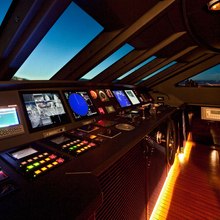 Seven S Yacht Bridge