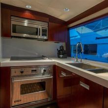 Cru Yacht 