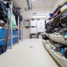 Albatross Yacht 