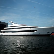 Feadship 827 Yacht 