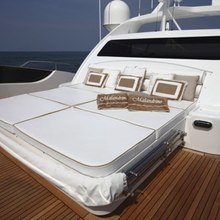 Sunday Yacht 