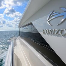 Aqua Life Yacht 