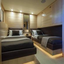 Plan B of Freedom Yacht 
