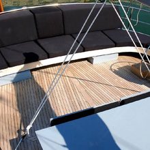 La Mer Yacht 