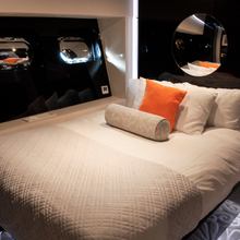 Claremont Yacht 