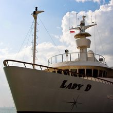 Lady D Yacht 