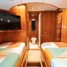 Rays Yacht 