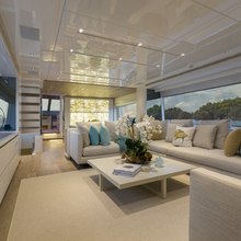 How Ya Dooz'n Yacht 