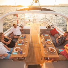 LUNOUS Yacht 