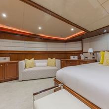 At Last Yacht 