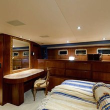 Lifter Yacht 